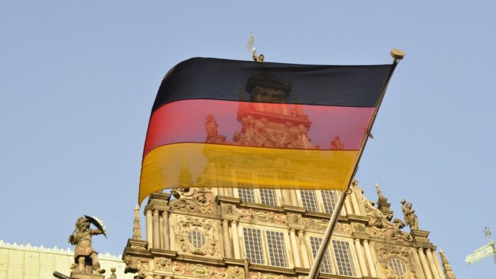 اقتصاد آلمان نیازمند ۲ میلیون نیروی کار حرفه ای است